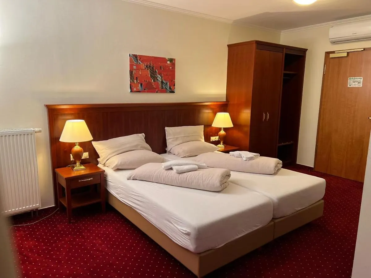 Hotel Hanseatischer Hof Любек Германия